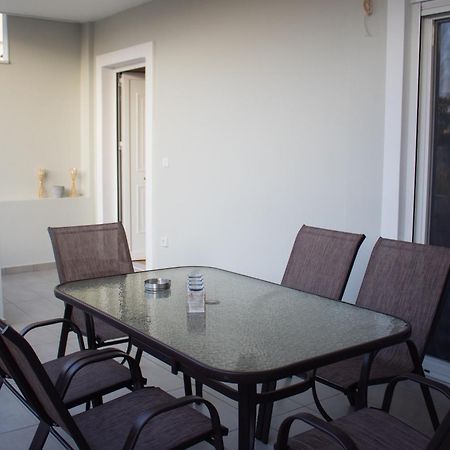 Giakost Apartments V Near Airport Artemida  Exterior photo